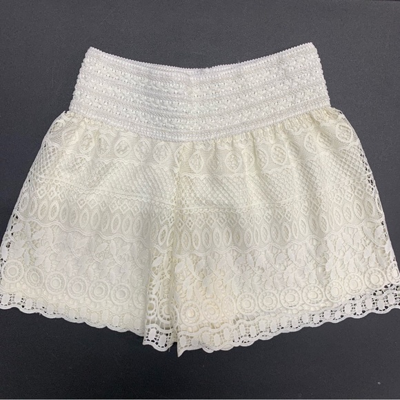 Lace Crochet Shorts Set - IVORY - Picture 2 of 3